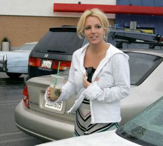 Britney Spears boi się paparazzi
