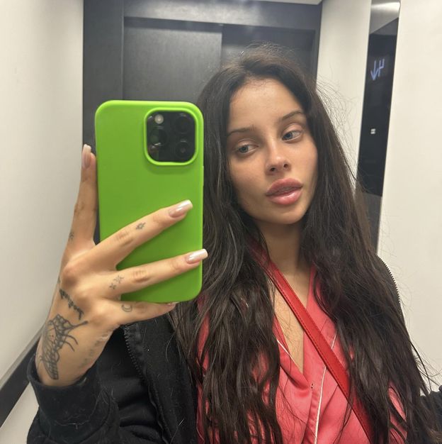 Zapłakana Fagata OSKARŻA swojego eks: "SZANTAŻUJE MNIE! Zdradzał jednocześnie mnie i inną dziewczynę"