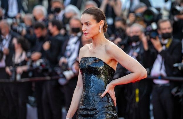 Cannes 2021 Skromna Kasia Smutniak Pozuje Na Premierze ZdjĘcia Pudelek