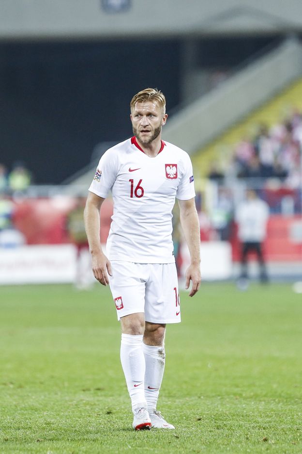 Dramatyczna przeszłość Kuby Błaszczykowskiego. W dzieciństwie był świadkiem zbrodni: "Mama zmarła mi na rękach"