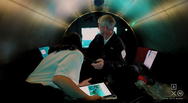 Meksykański aktor płynął Titanem do wraku Titanica. Wtedy też doszło do AWARII! "Bałem się o swoje życie"