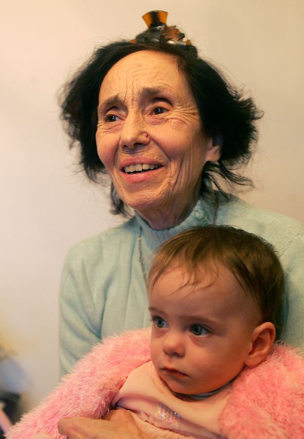 Urodziła pierwsze dziecko w wieku 66 lat. Tak teraz wygląda jej pełnoletnia córka (FOTO)