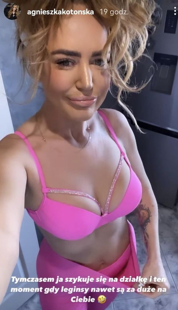 Metamorfoza Agnieszki Kotońskiej z "Gogglebox. Przed telewizorem": schudła tak bardzo, że TONIE w legginsach (FOTO)