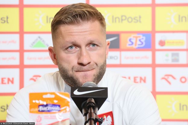 Dramatyczna przeszłość Kuby Błaszczykowskiego. W dzieciństwie był świadkiem zbrodni: "Mama zmarła mi na rękach"