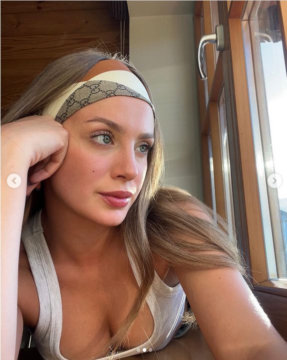 Wiktoria Gąsiewska wspomina wakacje w Tajlandii, chwaląc się sesją w bikini (ZDJĘCIA)