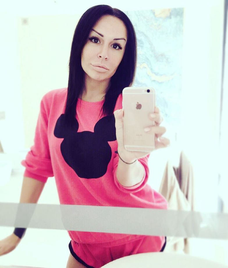 Blanka Lipińska w ciemnych włosach