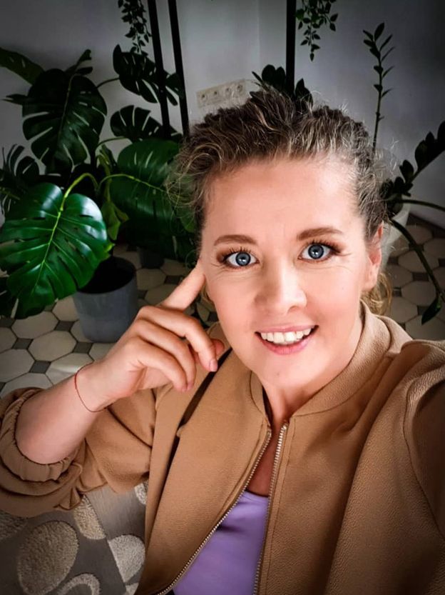 Anna Powierza szybko pożałowała, że zrobiła sobie botoks: "Ruszała mi się TYLKO CZĘŚĆ TWARZY. Niekoniecznie ta, która powinna"