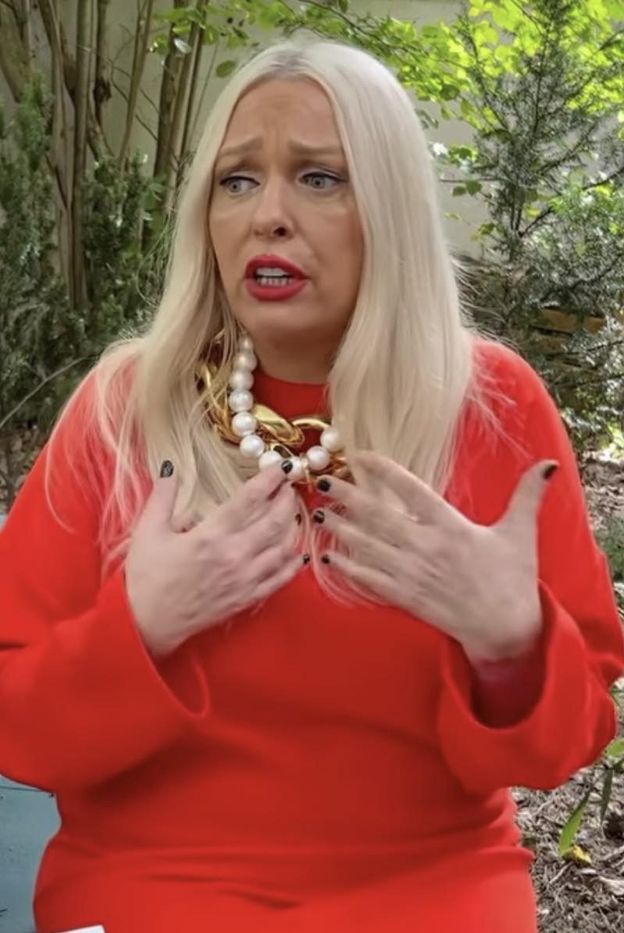 Caroline Derpienski komentuje oświadczenie Danone i ZNÓW UDERZA w Katarzynę Nosowską. "Jeszcze niech kocie kuwety reklamuje"