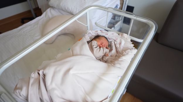 Wersow w nowym filmiku pokazała TWARZ CÓRKI! "Ale jest do Ciebie podobna!" (FOTO)