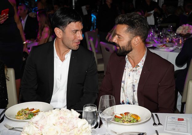 Ricky Martin i Jwan Yosef ROZWODZĄ SIĘ po 6 latach małżeństwa! Piosenkarz wydał oświadczenie