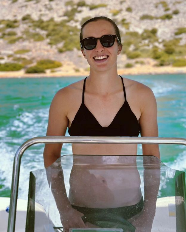 Iga Świątek pozdrawia ze słonecznej Krety. Tenisistka pokazała się w bikini (FOTO)