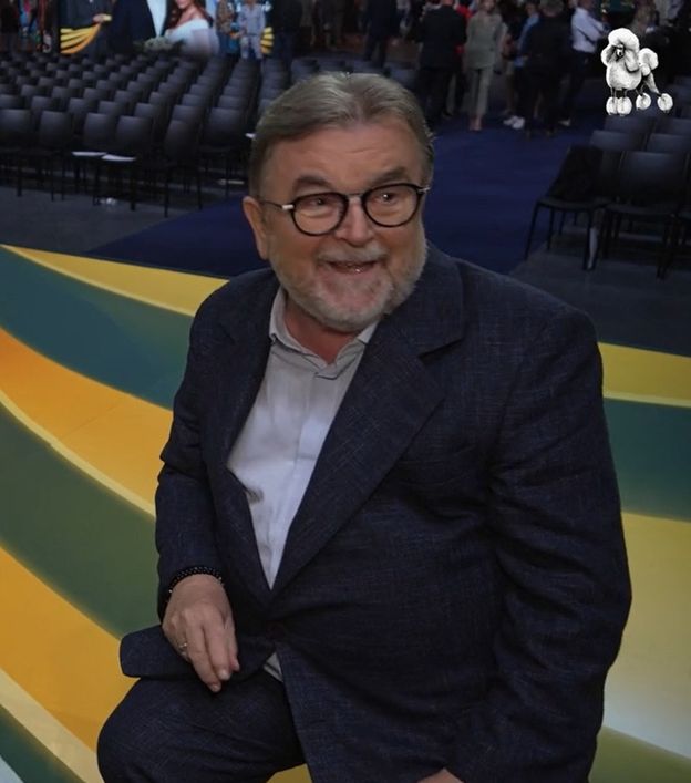 Miszczak STAJE W OBRONIE Janoszek i gani Stanowskiego: "KOPANIE MŁODZIUTKIEJ, startującej w życie dziewczyny..." (WIDEO)