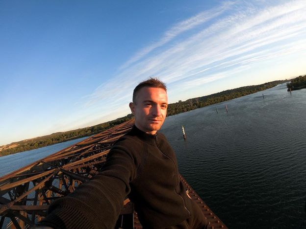 Remi Lucidi zginął po upadku z 68. piętra. Wcześniej wspinał się na wieżowiec w Warszawie