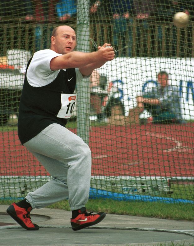 Mistrz olimpijski krótko i na temat w sprawie Roberta Karasia: "TO PÓŁGŁÓWEK! Bronią go inne półgłówki"