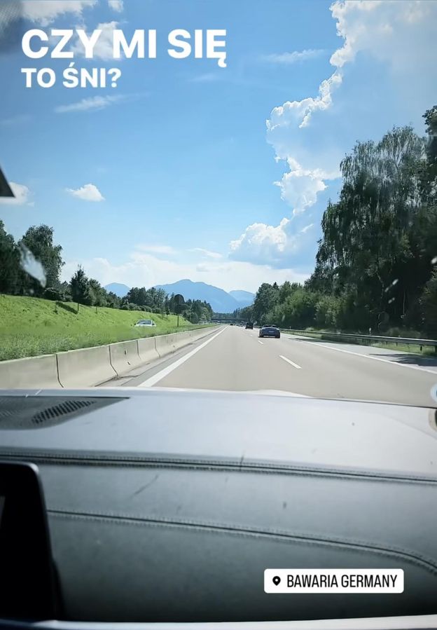 Julia von Stein reaguje (?) na oświadczenie sieci fast foodów po awanturze z pracownikiem restauracji. "Nie prowokuj, bo POKAŻĘ KŁY"