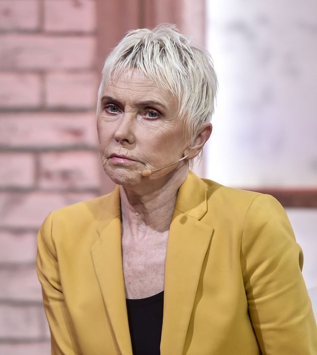 Ewa Błaszczyk od 23 lat walczy o wybudzenie córki ze śpiączki. Teraz mówi o "ŚWIATEŁKU W TUNELU"