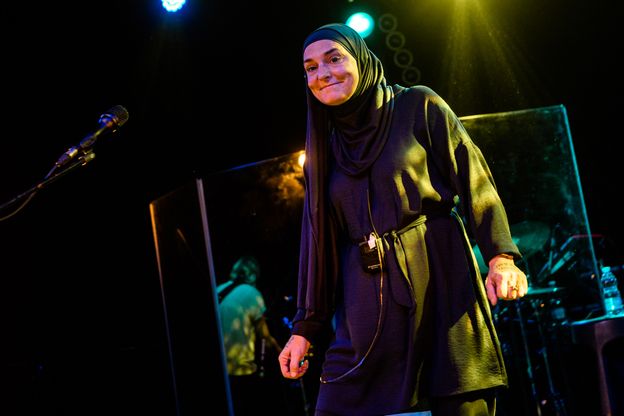 Sinead O'Connor lata temu przeszła na islam i przyjęła nowe nazwisko. Wcześniej Benedykt XVI nałożył na nią ekskomunikę