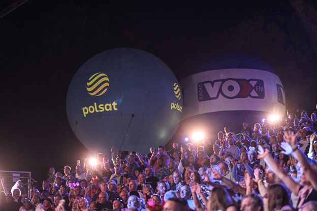 Internauci MIAŻDŻĄ Festiwal Weselnych Przebojów: "ŻENADA". Dostało się też Zenkowi Martyniukowi...