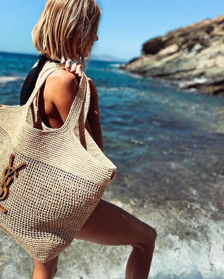 Anja Rubik pozdrawia z Grecji