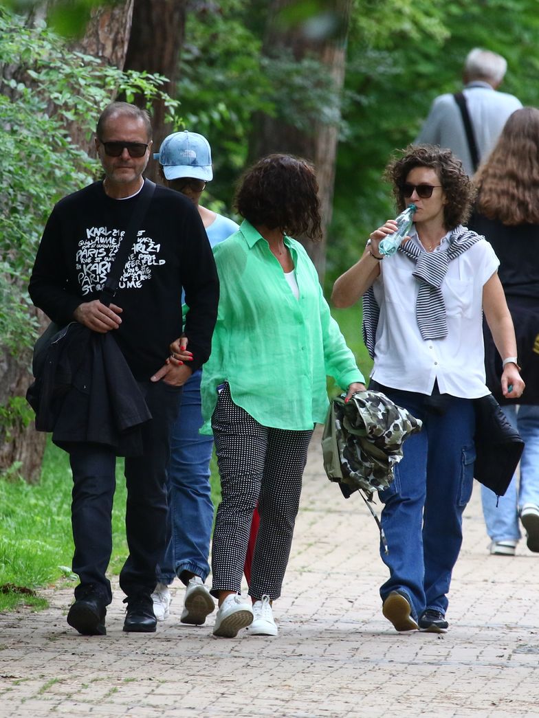 Artur Żmijewski z żoną, córką i jej partnerką w Sopocie