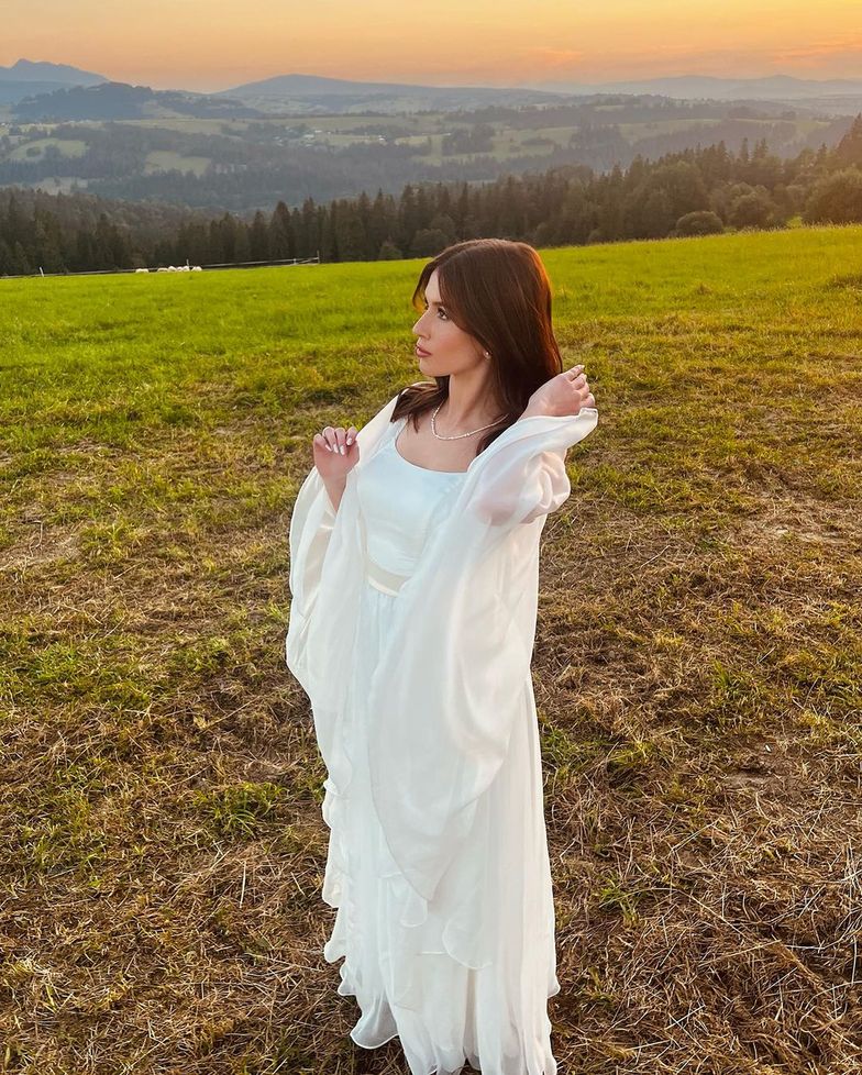 Anielska kreacja Roksany Węgiel