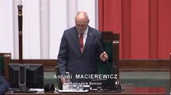 Pierwsze posiedzenie Sejmu. Antoni Macierewicz zaliczył wpadkę