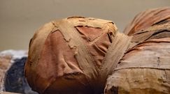 Polak dokumentuje misje archeologiczne w Egipcie. Opowiedział, co kryje mumia po zdjęciu bandaży