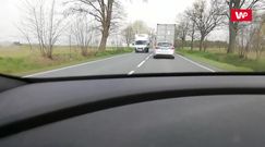 Kierowca wybrał bardzo zły moment na wyprzedzanie