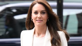 Księżna Kate bryluje po centrum Londynu w stylizacji za prawie 50 TYSIĘCY ZŁOTYCH (ZDJĘCIA)