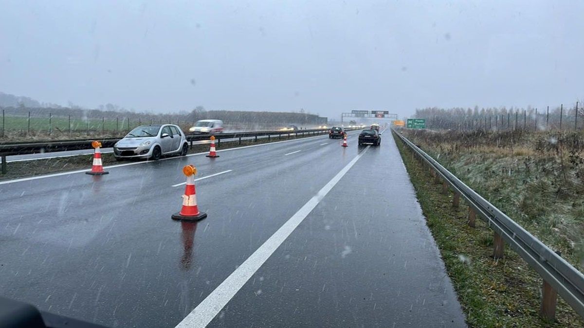 Zderzenie smarta z audi na S12 - obwodnica Piask