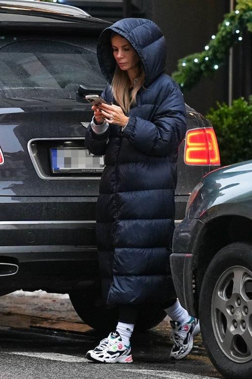 Izabela Janachowska pojechała po ziemniaki luksusowym autem