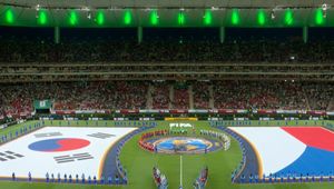 Całe połacie wolnych miejsc. Nie było kompletu na stadionie