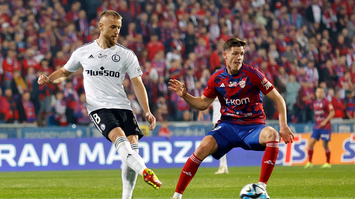 PAP / Waldemar Deska / Mecz PKO Ekstraklasy: Raków Częstochowa - Legia Warszawa