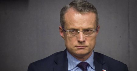 "Byliśmy pod ogromną presją". Ambasador RP przyznaje ws. MiG-ów