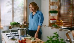 Anna Guzik reklamuje sery Hochland