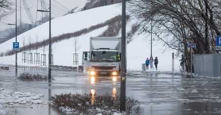 Pogoda. Polska pod śniegiem. Mróz nie odpuszcza