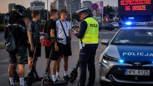 Nielegalne wyścigi i przejazdy na hulajnogach. Policjanci mają pełne ręce roboty