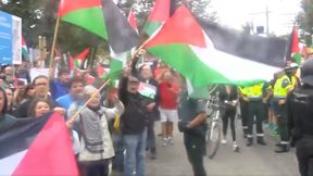 Protest na Vuelta a Espana. Etap skrócony, a kolarze odcięci od wozów technicznych