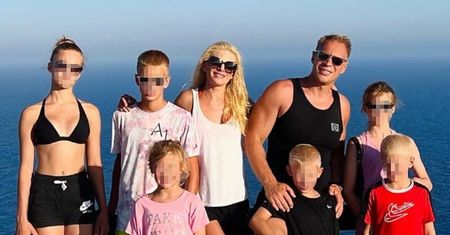 Izabella Łukomska-Pyżalska kłóci się z SYNEM w komentarzach. Oskarżył ją o zdradę i manipulację: "Poznała mężczyznę z Dubaju..." (FOTO)