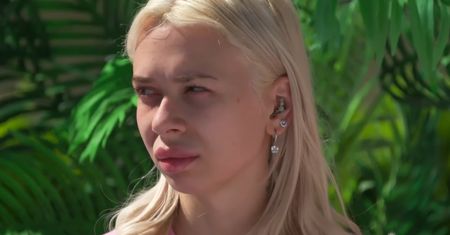 "Love Island". Widzowie są wściekli. Snują teorię na temat dwóch uczestniczek