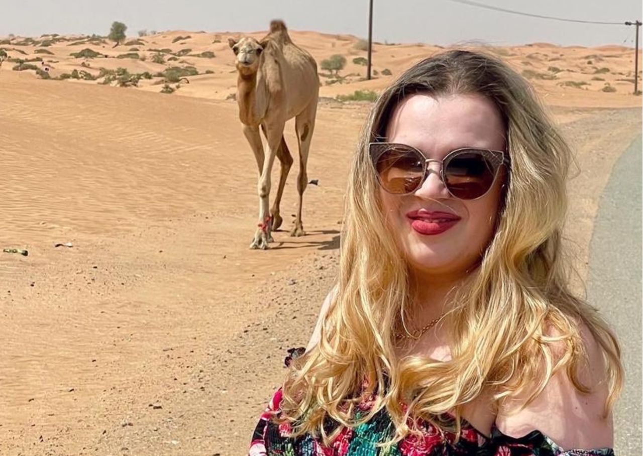 Mieszka w Dubaju. "Panuje przekonanie, że poznanie szejka to zaszczyt"