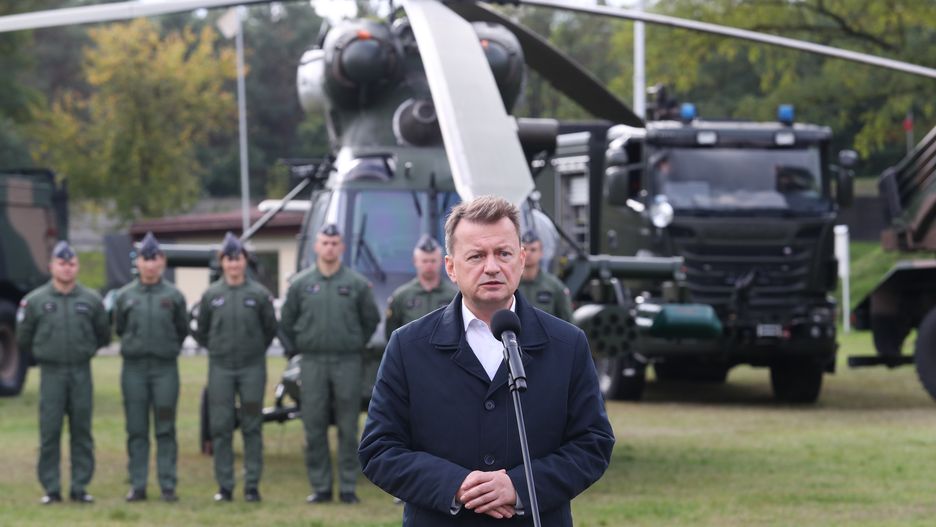 Minister Mariusz Błaszczak zapowiedział dodatki dla żołnierzy