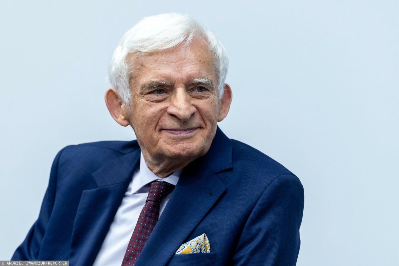 Prof. Jerzy Buzek z Nagrodą 25-lecia money.pl. Skierował apel do biznesu