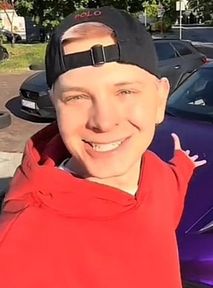 Dominik Rupiński żegna się z fioletowym Porsche. Znalazł nawet kupca...