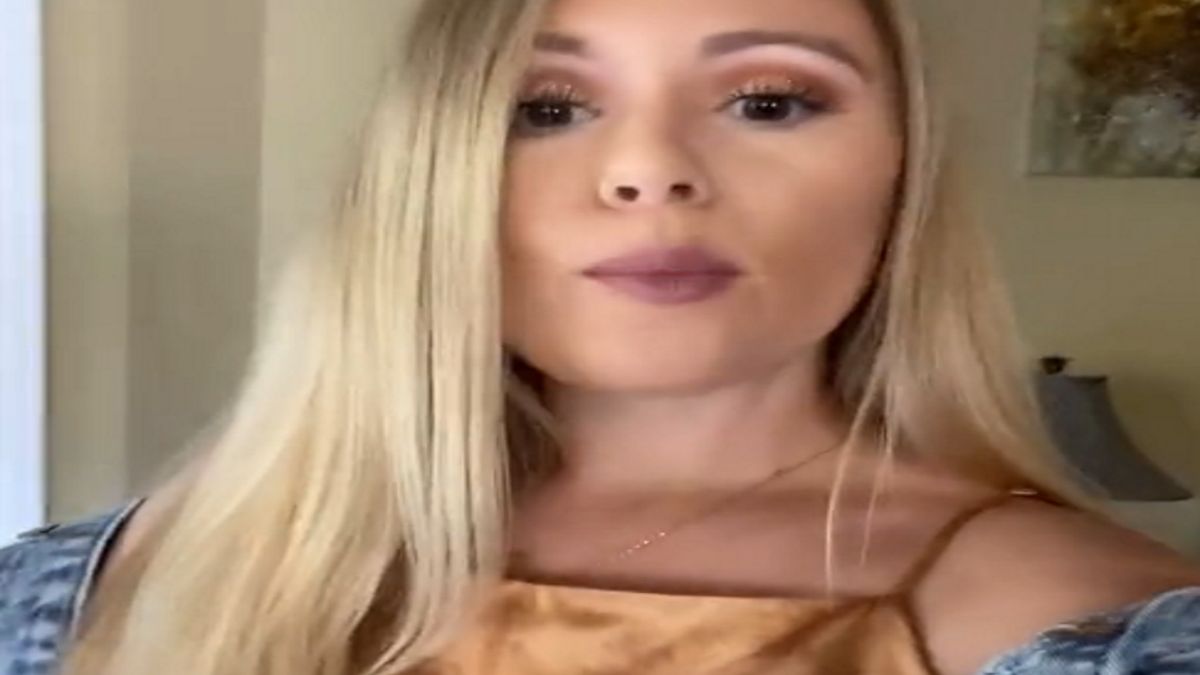 Przypadkiem wstawiła zdjęcie, którego nie powinna.