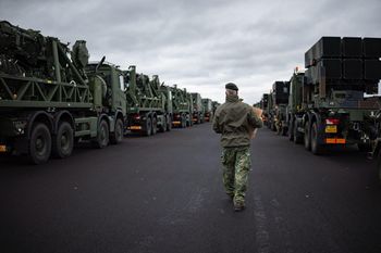 Dotrzymali słowa. Wysłali żołnierzy i sprzęt do Polski