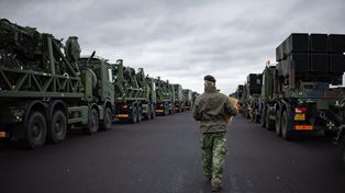 Dotrzymali słowa. Wysłali żołnierzy i sprzęt do Polski