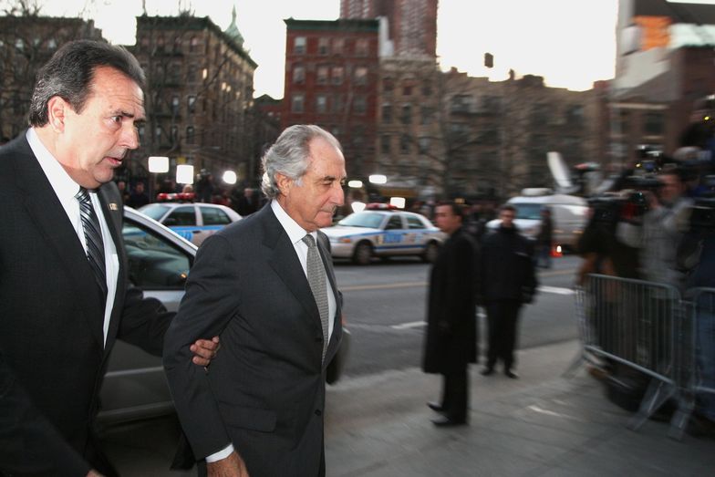 Afera większa niż Amber Gold. Dwa fundusze zaangażowane w piramidę finansową Bernarda Madoffa poszły na ugodę