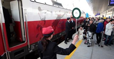 Mapy, wskazówki, trasy. Wszystko, czego potrzebujesz, by dojechać na mecze
