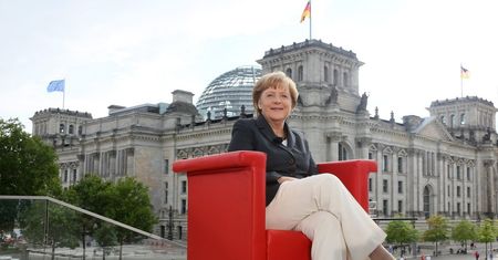 Merkel jedzie do Pekinu. Zapewni o stabilności strefy euro